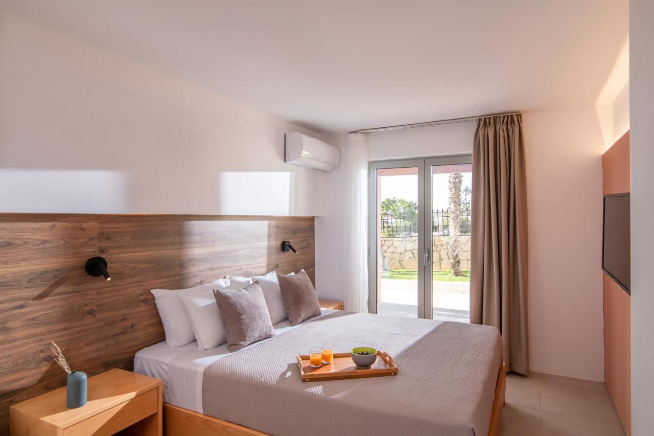 Ariadni Suites Картерос Экстерьер фото